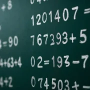 Podzielność przez 4 – Jakie są zasady i cechy?